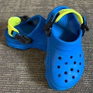 Boys crocs
